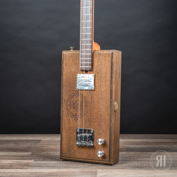 CBG 3-String "Pete" with Flatpup-Pickup