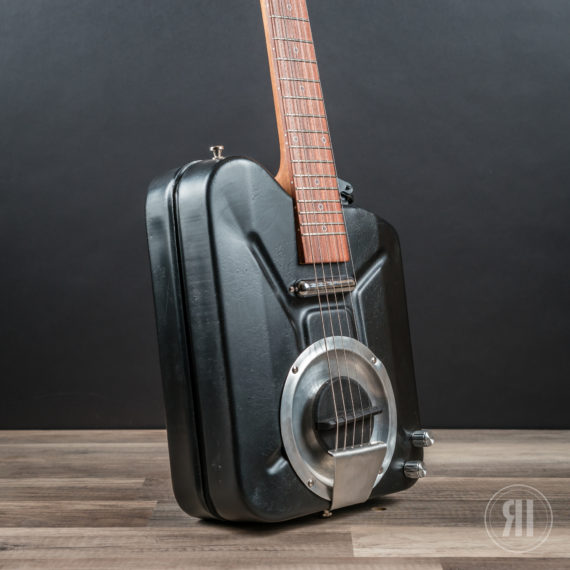 Gas Can Guitarlele 6-String Alfred with Resonator